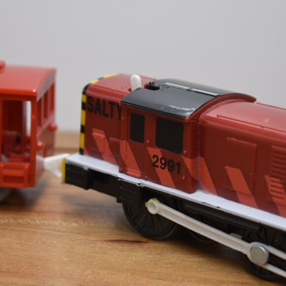 Salty and Caboose Trackmaster Motorized Train Battery Operated Thomas & Friends - Picture 7 of 10